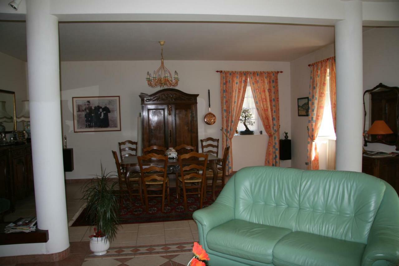 Lapanouse-de-Cernon Chambres D'Hotes Lou Jassou المظهر الخارجي الصورة
